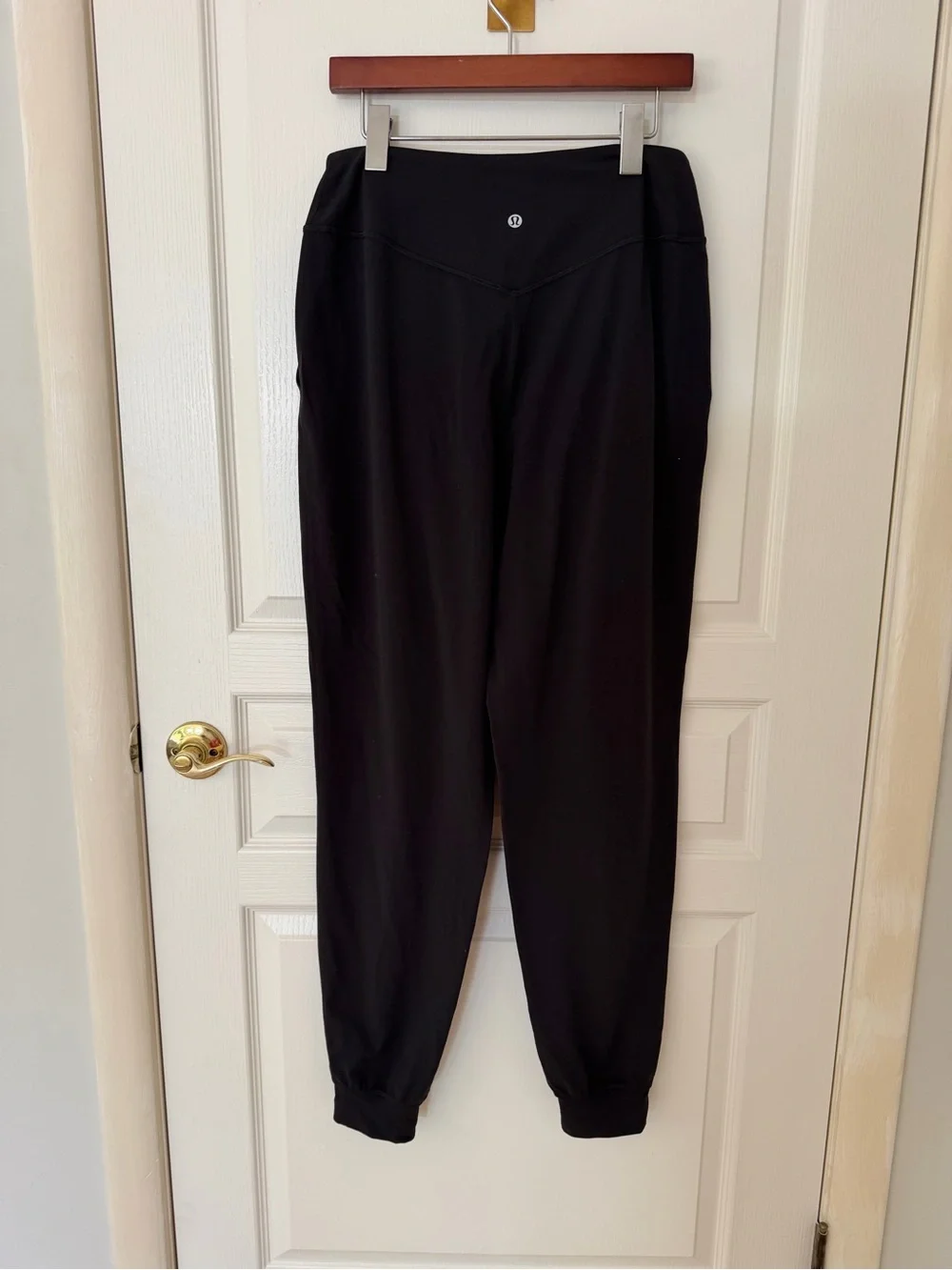 Lululemon Black High Rise Jogger Pants Size 6